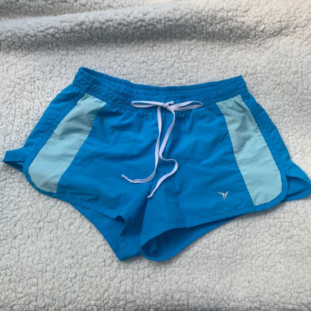 ATHLETIC SHORTS